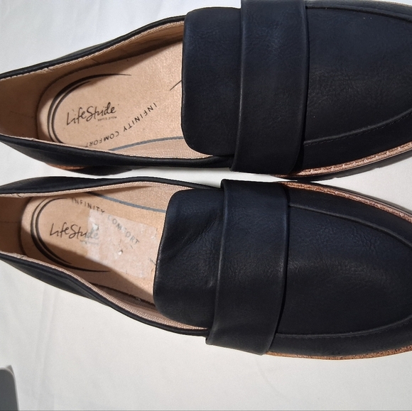 Life Stride Black Penny Loafers Modern Flats - Picture 7 of 8